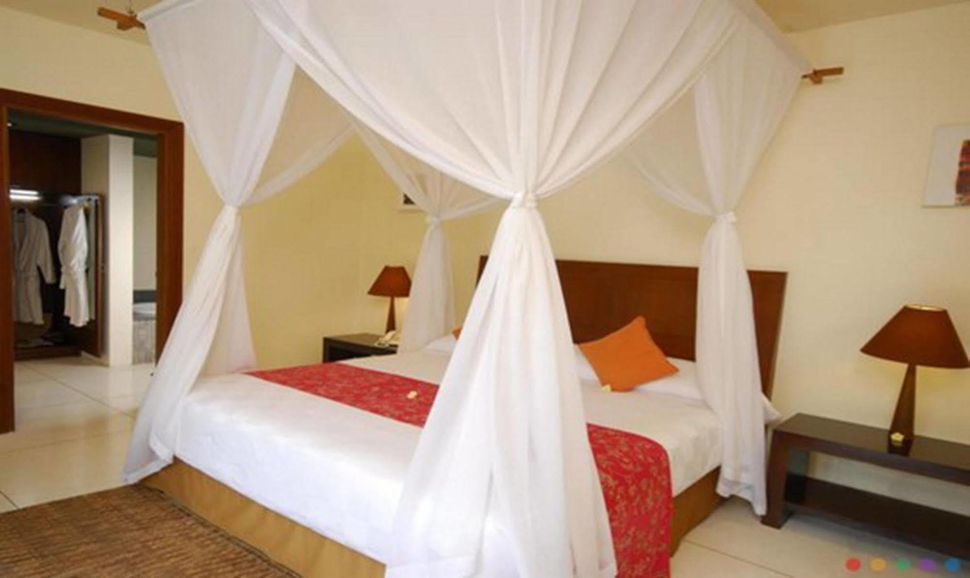 Nomad Hub Canggu  Luaran gambar
