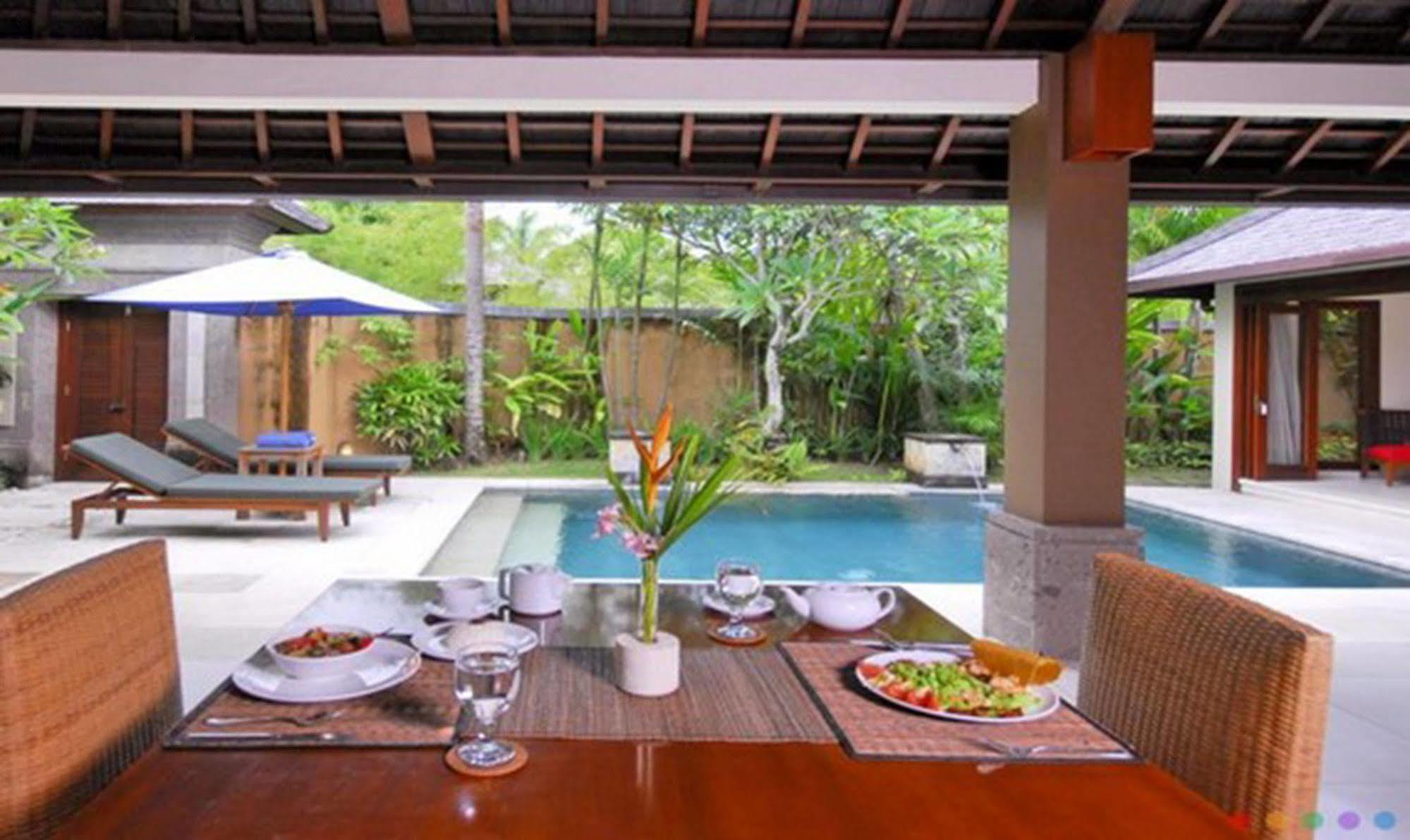 Nomad Hub Canggu  Luaran gambar